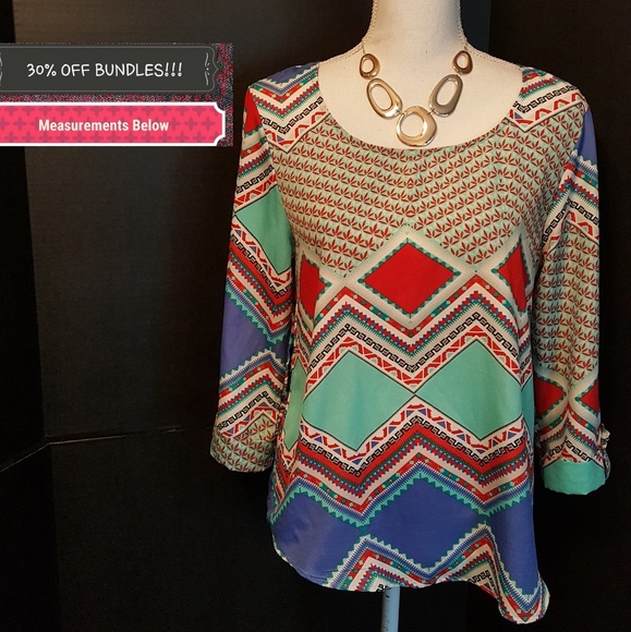 Wishful Park Tops - Like New! Wishful Park Geometric Blouse
